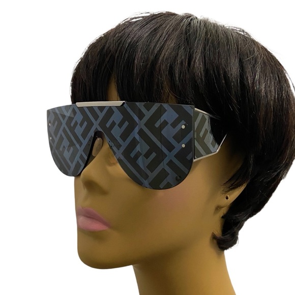 FENDI 145mm Logo Shield Sunglasses - Picture 2 of 15